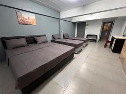 Patong Adventure Hostel