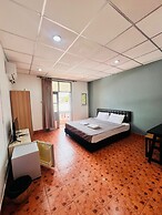 Patong Adventure Hostel