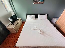Patong Adventure Hostel