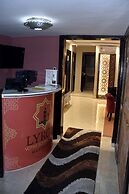 Lyron Hostel