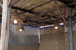 Lyron Hostel