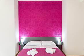 May Flower Luxury