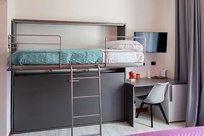 May Flower Luxury
