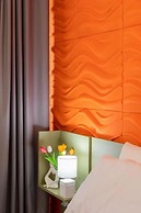 May Flower Luxury