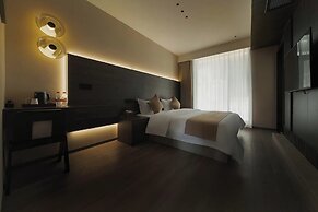 Good Night Hotel