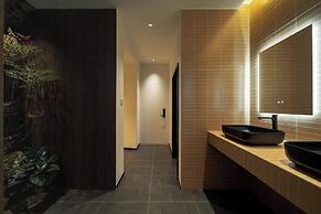 Good Night Hotel