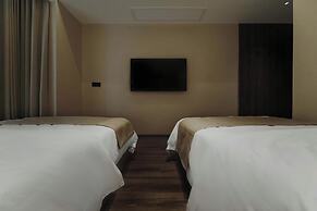Good Night Hotel