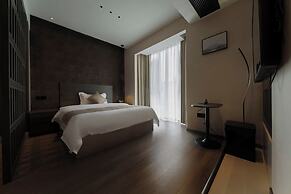 Good Night Hotel