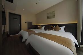 Good Night Hotel