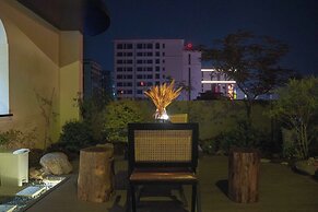 Good Night Hotel