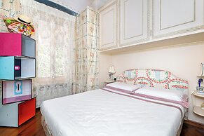 Lovely 2-Bedroom Flat - Sea View Terrace