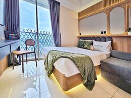 HomeWood By SanLiving - Studio