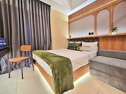 HomeWood By SanLiving - Studio