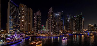 LUX The Marina View Suite 2