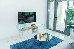 Bloomfields 2BR Duplex Canal View Ra