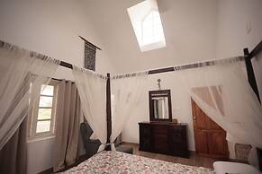 ELIVAAS Palliath House 3 BHK with Patio