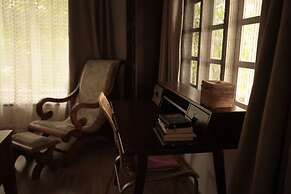 ELIVAAS Palliath House 3 BHK with Patio