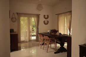 ELIVAAS Palliath House 3 BHK with Patio