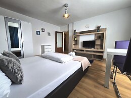 Coposu Residence Apartments
