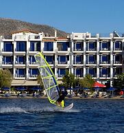 TROKADERO BOUTIQUE HOTEL
