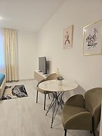 LaRin Residence Apartments