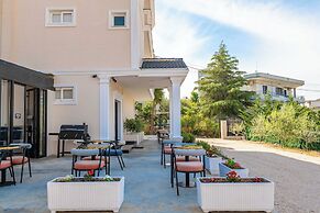 Almar Boutique Hotel