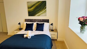 The Square Apartments