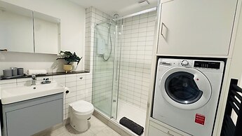 The Square Apartments