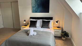 The Square Apartments