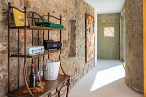 Citadel Natural Stone Villa