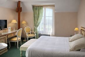 Logis Hôtel Domaine de l'Orangerie