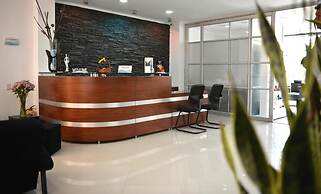 HOTEL LAVERDIERI