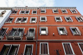 Piccola Venezia Room