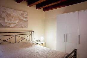 Piccola Venezia Room