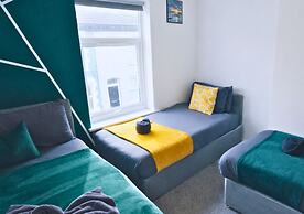 Pitchside Quarters sleeps 7