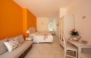 Isola Charm B&B - Pool & Nature Stay