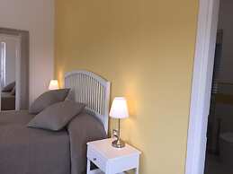 Isola Charm B&B - Pool & Nature Stay