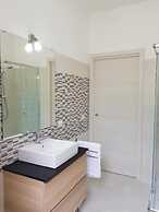 Isola Charm B&B - Pool & Nature Stay