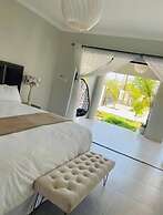 Luna Holiday Home
