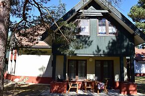 Holiday Homes With Terraces, Close to the Beach