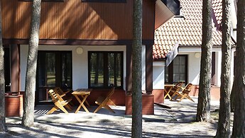 Holiday Homes With Terraces, Close to the Beach