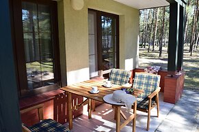 Holiday Homes With Terraces, Close to the Beach