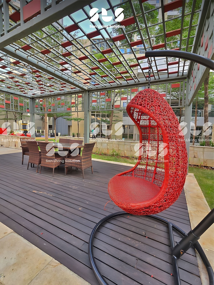 Whiz By SanLiving - Studio