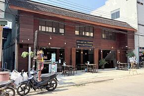 Bokeo Lodge & Restaurant