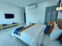 Jitvirat Pool Villa