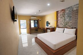 F.H.R Krabi City Hotel
