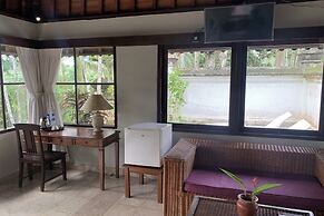 Toya Retreat Villa