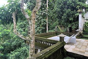 Toya Retreat Villa