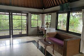 Toya Retreat Villa