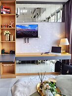 Ace By SanLiving - Studio